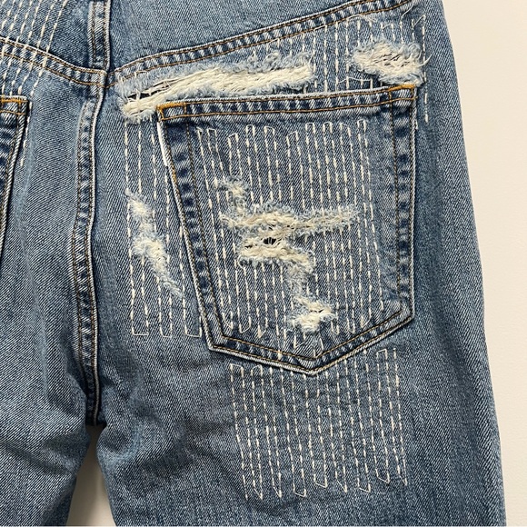 ASKK NY Straight Leg Distressed Embroidered Stitch Blue Jean Size 27 - Picture 11 of 16